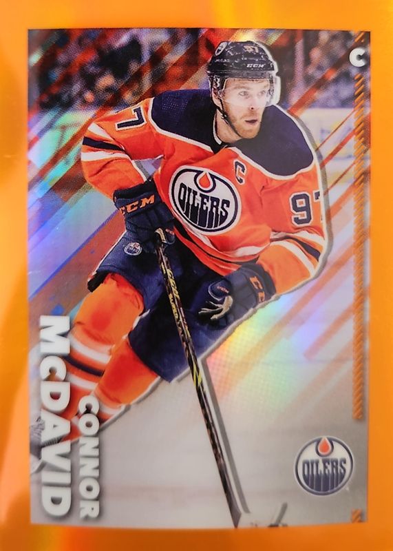 Connor McDavid 2022 Topps Chrome NHL Sticker Collection #193 Orange Refractor /25 PSA 10