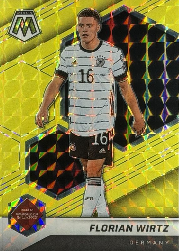 2021 Mosaic Road to FIFA World Cup #67 Gold Fluorescent /10
