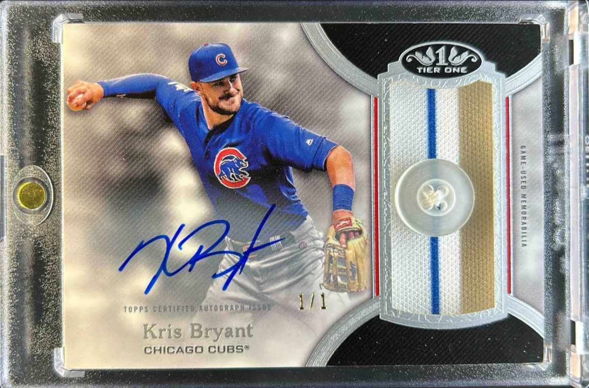 Kris Bryant 2020 Topps Tier One #T1BR-KB Autographed Uniform Button Relics /1 RAW