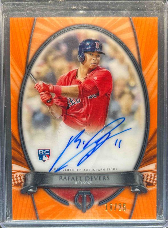 Rafael Devers 2018 Topps Tribute #TTM-RD Tribute to the Moment Autographs - Orange /25 Rookie RAW