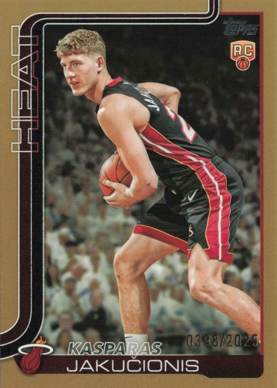 2025 Topps #220 Gold /2025