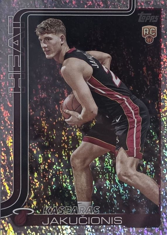 2025 Topps #220 Holo Foil