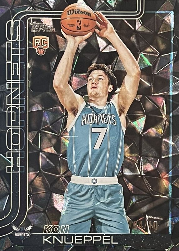 Kon Knueppel 2025 Topps #204 Black Diamante Foil /10 Rookie RAW