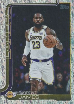 2025 Topps #150 Holo Foil