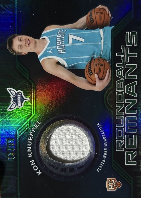 Kon Knueppel 2025 Topps #RRR-KK Rookie Roundball Remnants - Green Rainbow /99 RAW