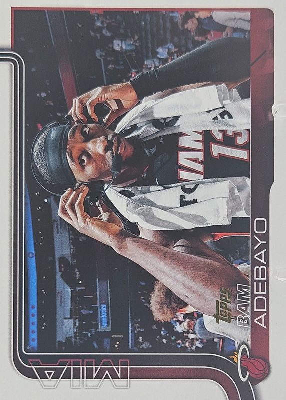 2025 Topps #75 Golden Mirror Image Variation /(SSP)