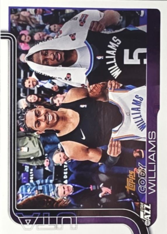 2025 Topps #130 Golden Mirror Image Variation /(SSP)