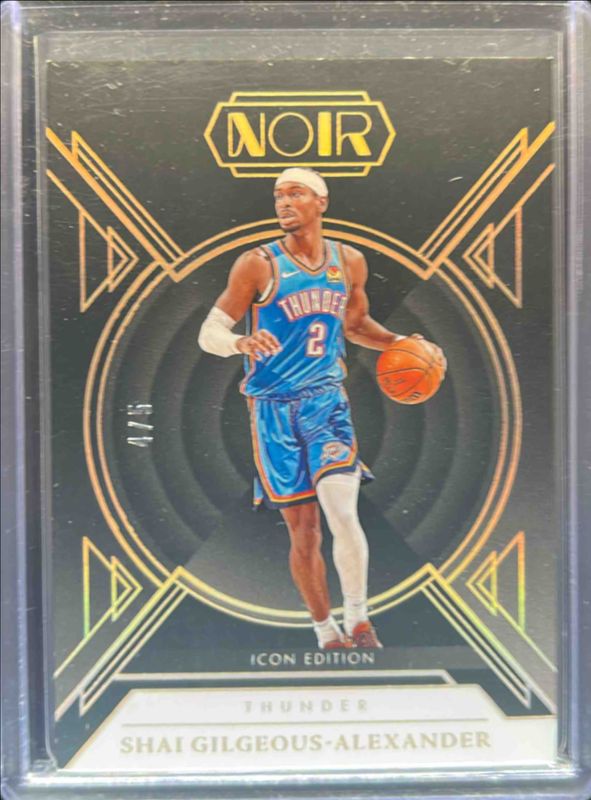 Shai Gilgeous-Alexander 2024 Noir #74 Base Icon Edition - Holo Gold /5 RAW