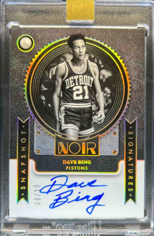 2024 Noir #20 Snapshot Signatures - Holo Gold /10