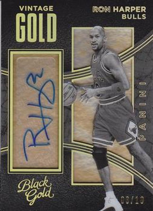 2015 Black Gold #30 Vintage Gold Autographs - Holo /10