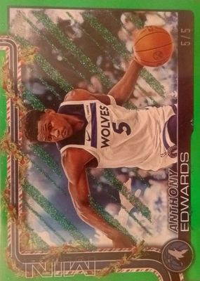 2025 Topps Holiday #H84 Green Glitter /5