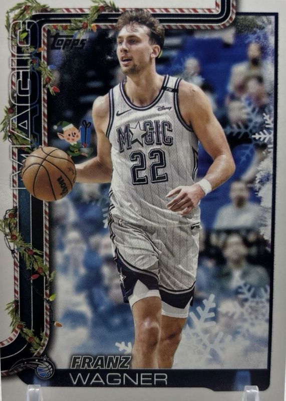 2025 Topps Holiday #HE-FW Hidden Elf