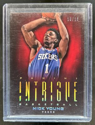 2012 Intrigue #96 Gold /10