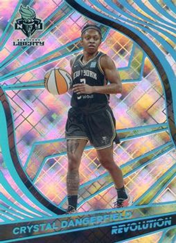 2022 Revolution WNBA #18 Cosmic /99