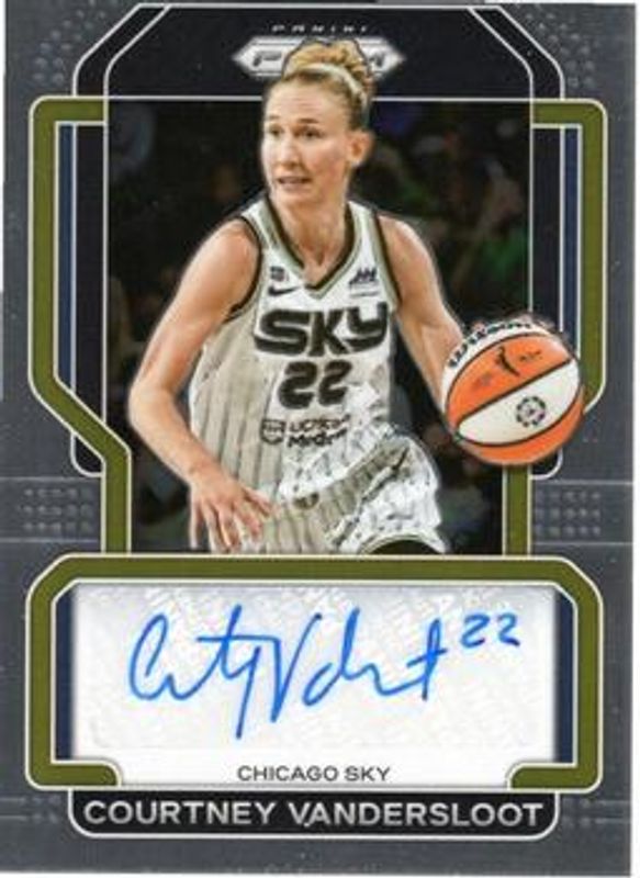 Courtney Vandersloot 2022 Prizm WNBA #SG-CVS Signatures RAW