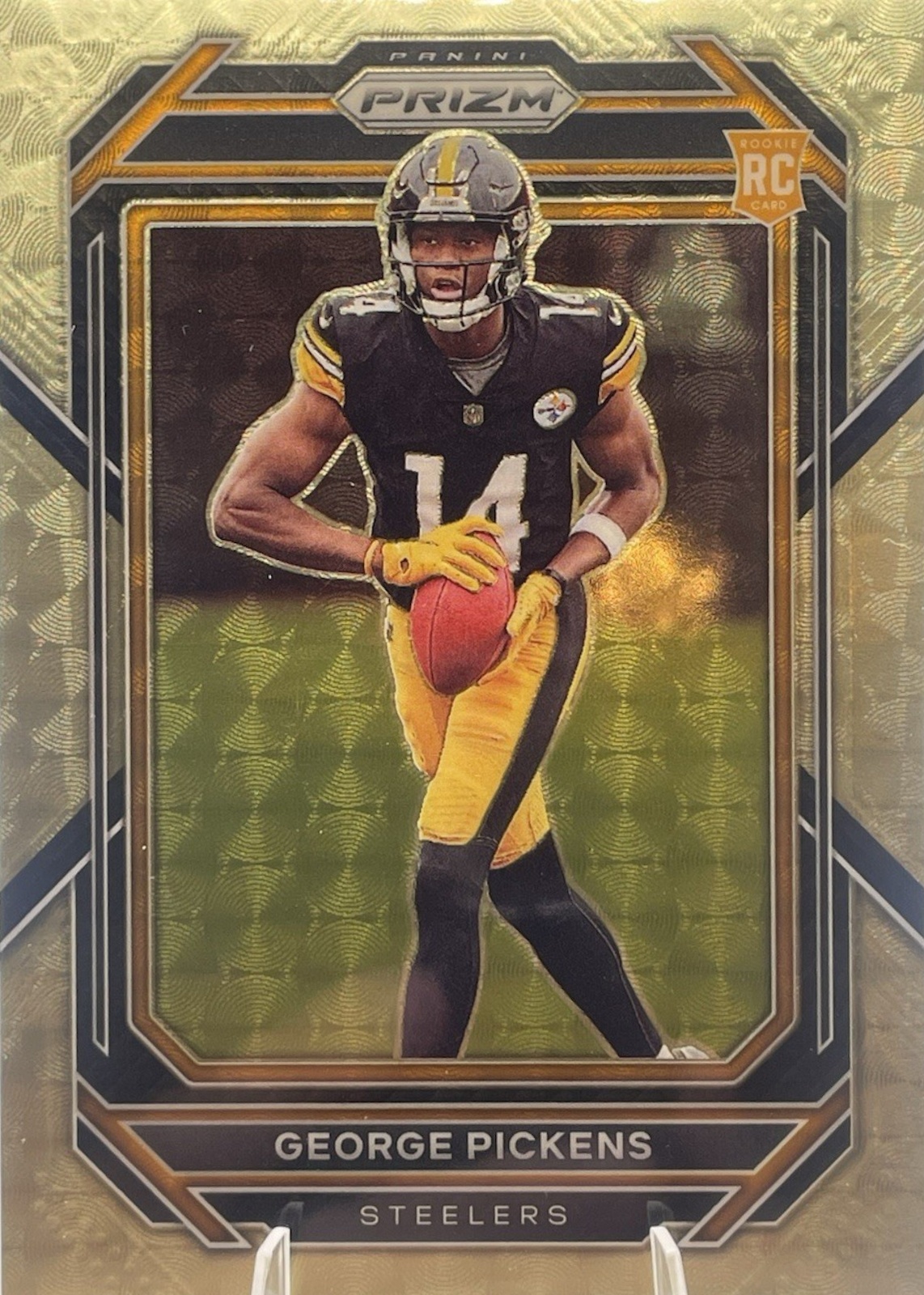 George Pickens 2022 Prizm #329 Gold Vinyl /5 Price Guide - Sports