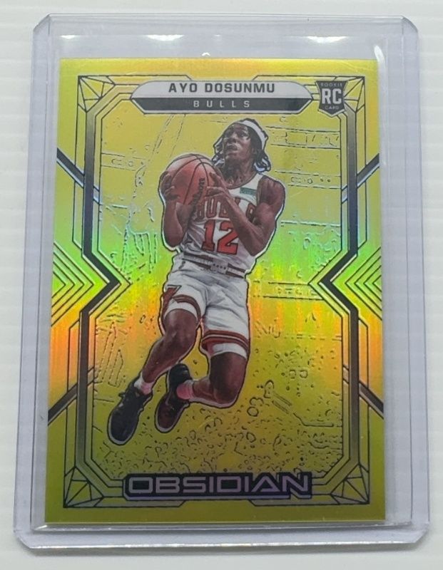 Ayo Dosunmu 2021 Obsidian #168 Electric Etch Yellow Flood Rookie RAW