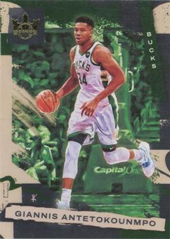 Giannis Antetokounmpo 2021 Court Kings #34 Base RAW
