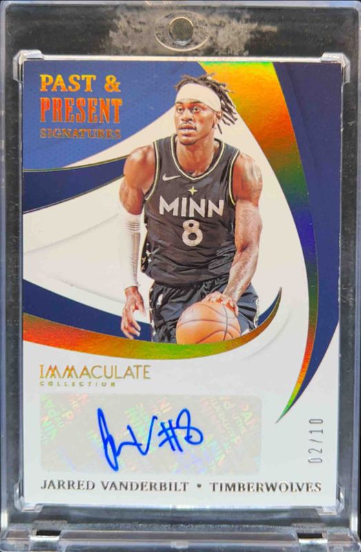 2020 Immaculate #PPS-JVA Past & Present Signatures - Gold /10
