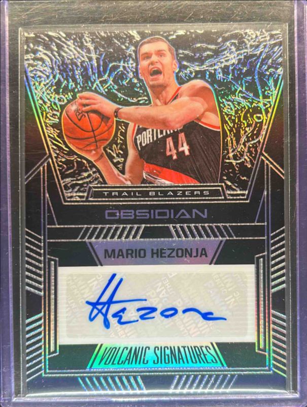 2019 Obsidian #VS-MHZ Volcanic Signatures /99
