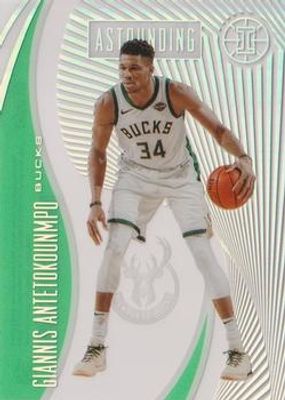 2019 Illusions #19 Astounding - Emerald