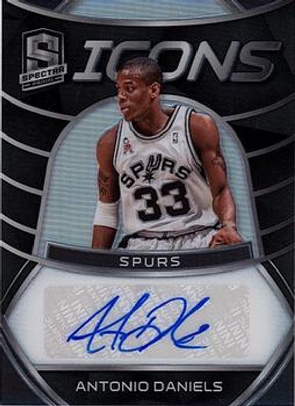 2019 Spectra #IA-AND Icons Autographs /99