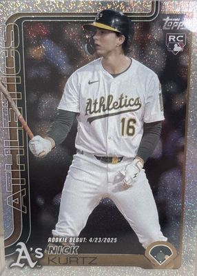 2025 Topps Update #US197 Rookie Debut - Sandglitter
