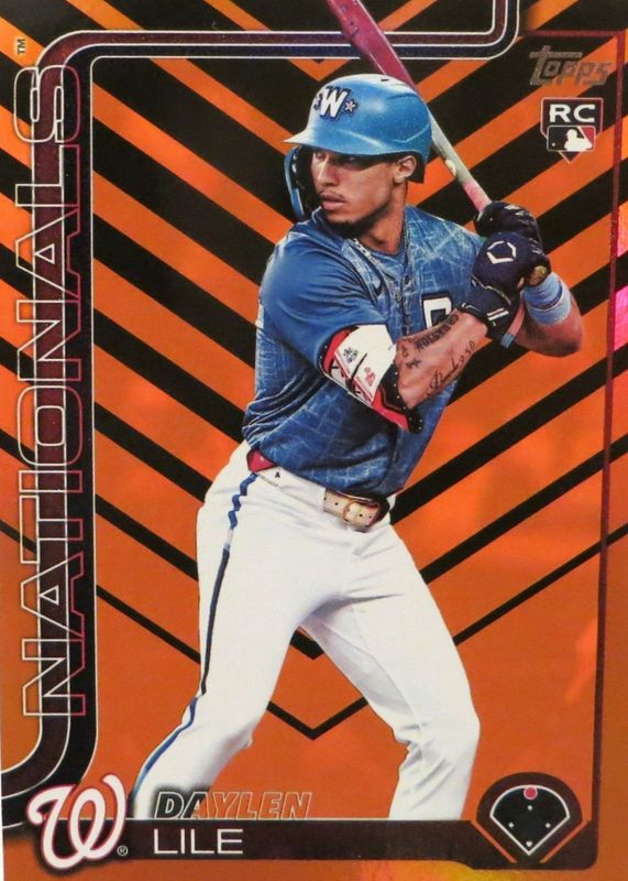 2025 Topps Update #US172 Holiday