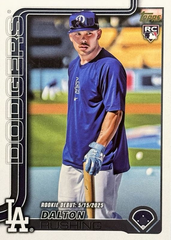 2025 Topps Update #US256 Rookie Debut - Golden Mirror Image Variation /(SSP)