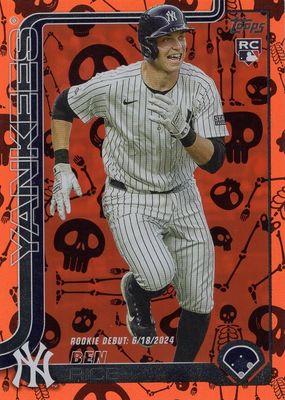 2025 Topps Update #US25 Rookie Debut - Holiday Mummy /50