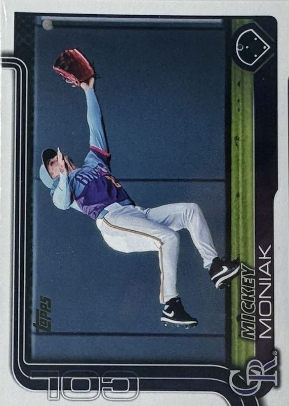 2025 Topps Update #US246 Golden Mirror Image Variation /(SSP)