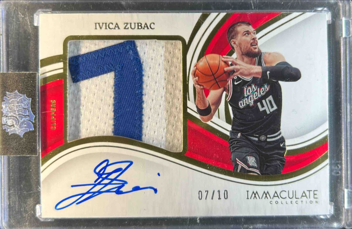 2022 Immaculate #PPA-IVZ Premium Patch Autographs