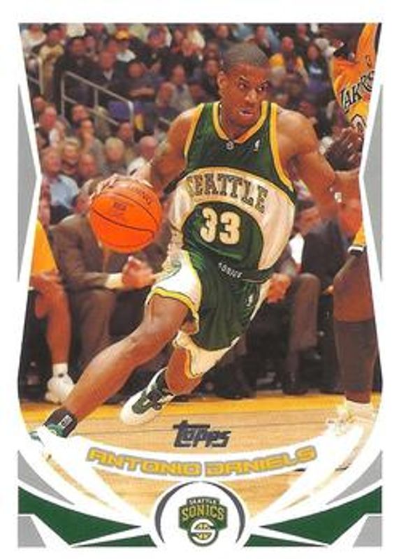 2004 Topps #26 Base