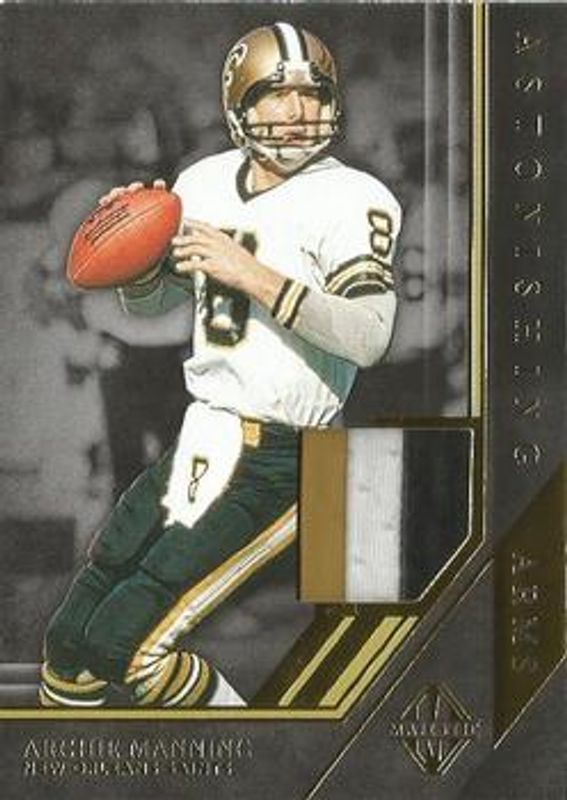 2019 Majestic #AA-AM Astonishing Arms - Gold /25