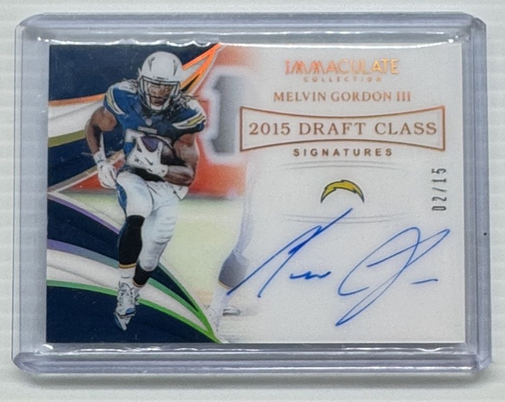 Melvin Gordon III 2019 Immaculate #DCS-MGO Immaculate Draft Class Signatures /17 RAW