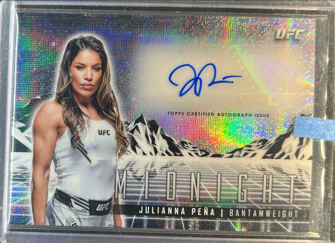 Julianna Pena 2024 Topps Midnight UFC #HS-JPA Horizon Signatures - Moon Beam /49 RAW