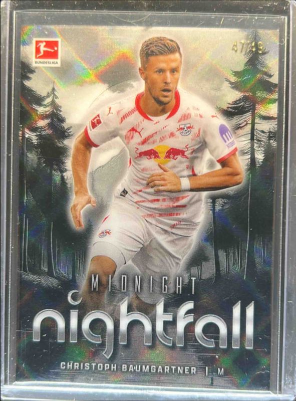 2024 Topps Bundesliga Midnight #N-17 Nightfall - Moon Beam /49