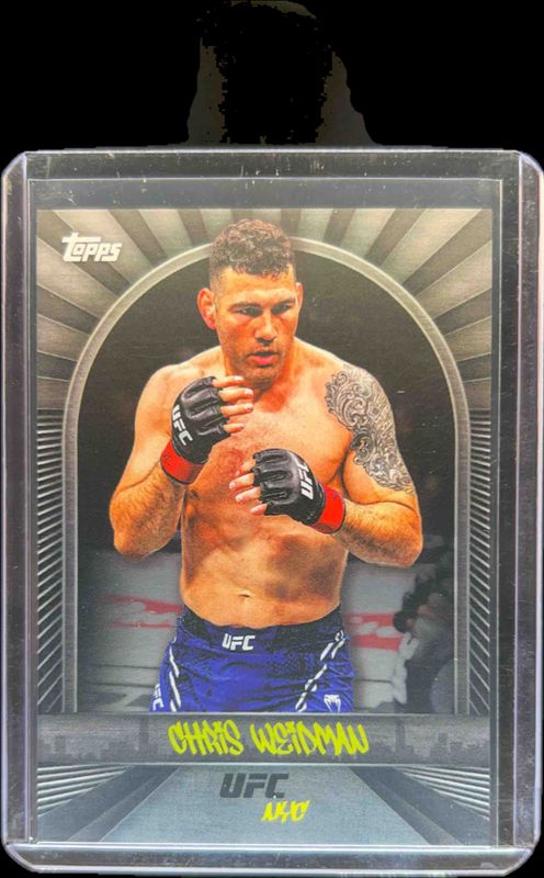 2024 Topps NYC UFC #11 Base
