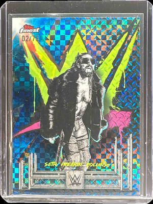 2025 Topps Finest WWE #50 Common - Gold Refractor /75