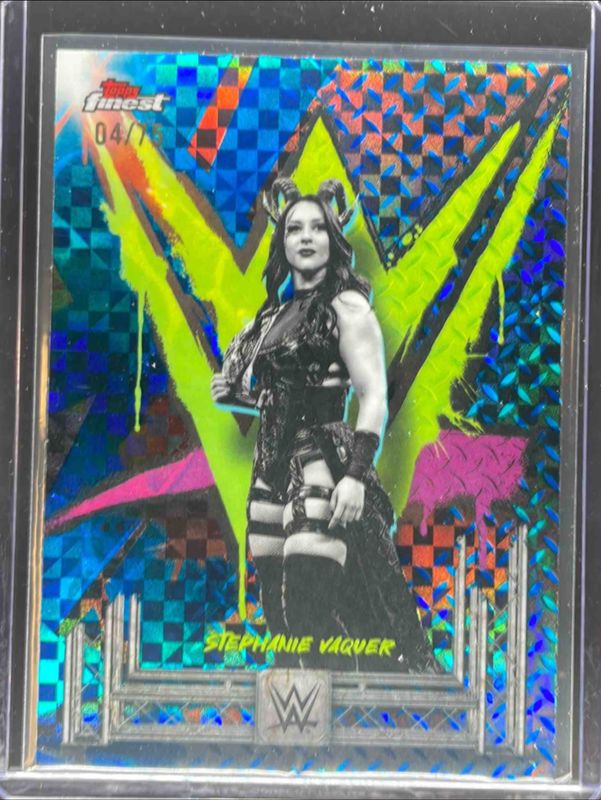 2025 Topps Finest WWE #151 Uncommon - Blue Checkerboard Refractor /75
