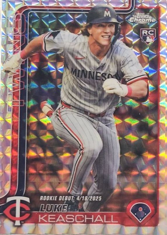 2025 Topps Chrome Update #USC134 Rookie Debut - Geometric Refractor