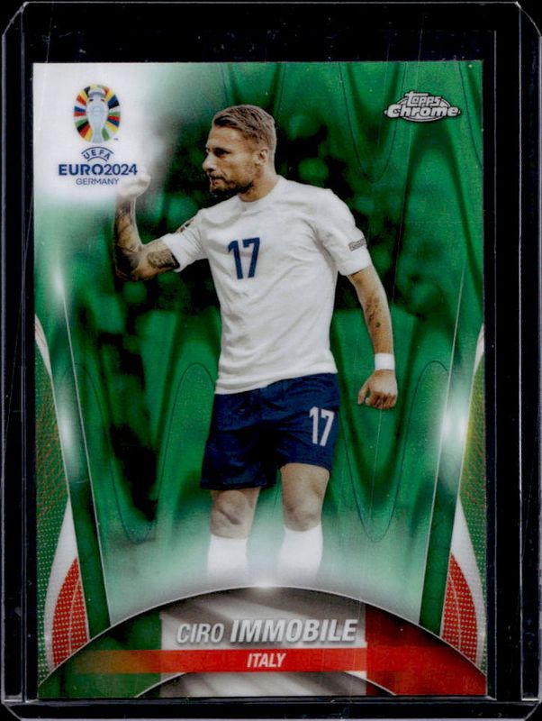 2023 Topps Chrome UEFA Euro #139 Green Ray Wave Refractor