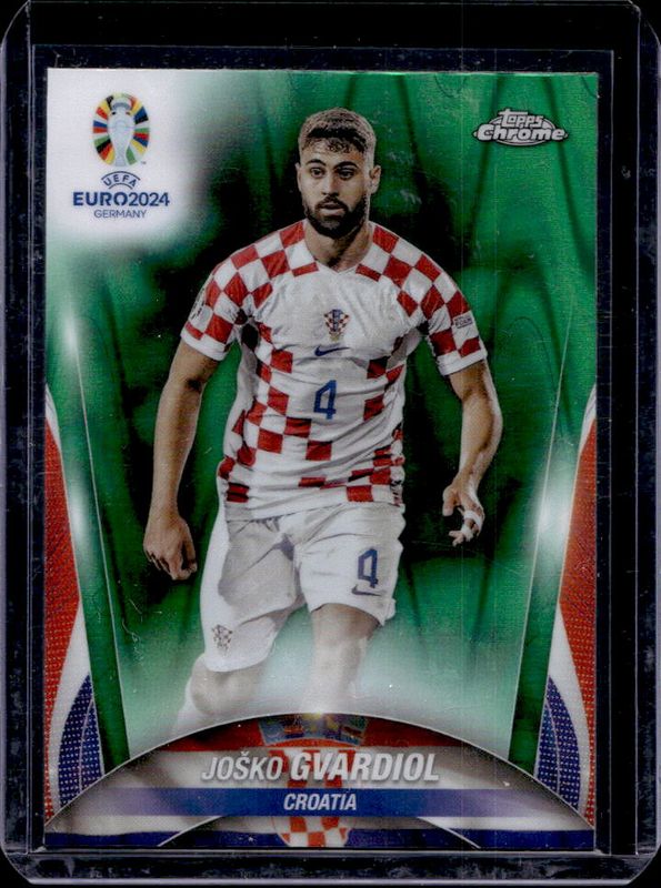 2023 Topps Chrome UEFA Euro #41 Green Ray Wave Refractor