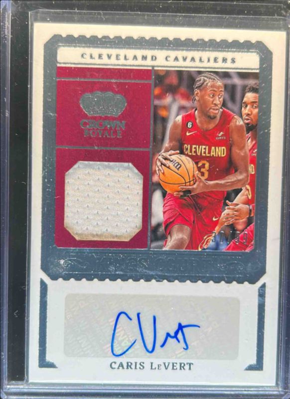 2023 Crown Royale #KCJ-LVT Kings Court Jersey Auto /25