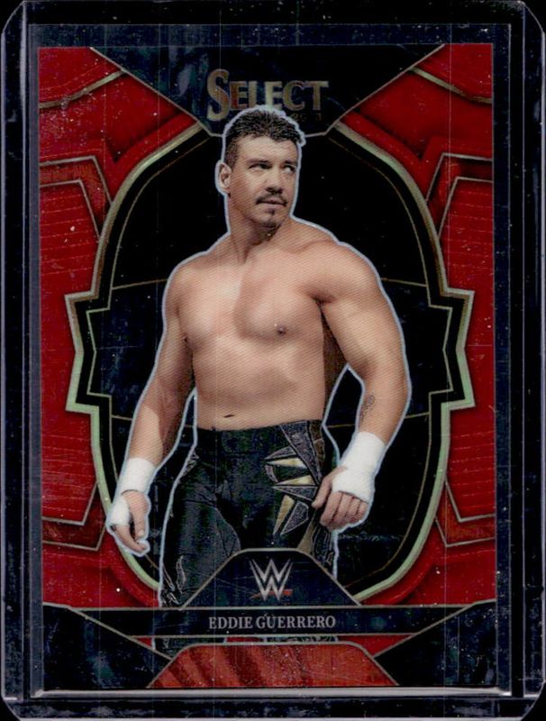 2023 Select WWE #29 Red /175