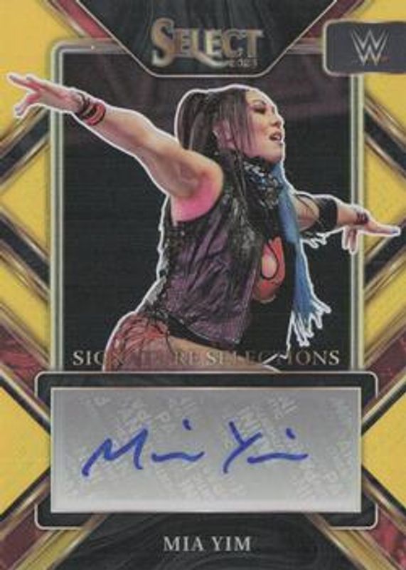 2023 Select WWE #SL-MYM Signatures Selections Gold /10