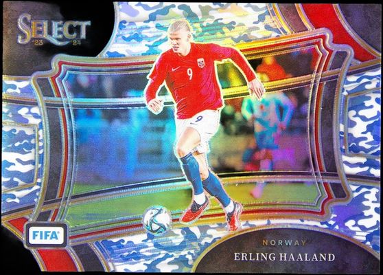 2023 Select FIFA #206 Field Level Winter Camo /99