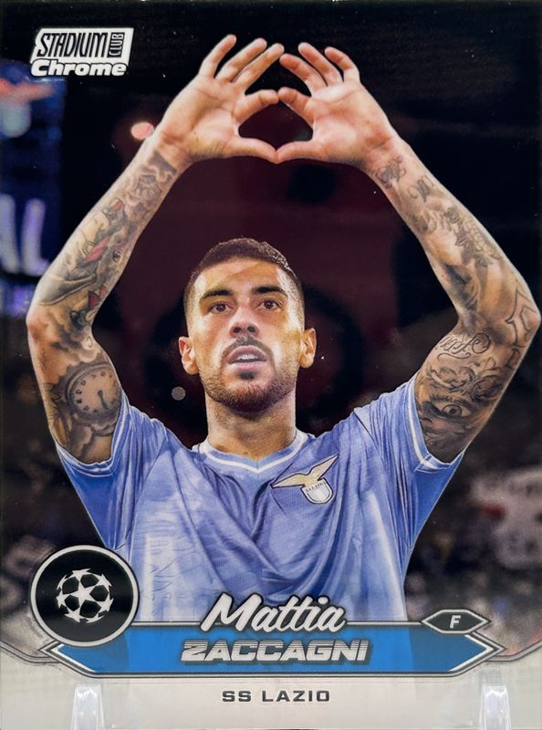 2023 Topps Stadium Club Chrome UEFA Champions League #35 Base