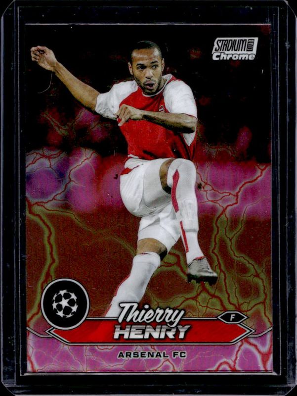 2023 Topps Stadium Club Chrome UEFA Champions League #14 Pink Red Electric Charge Refractor