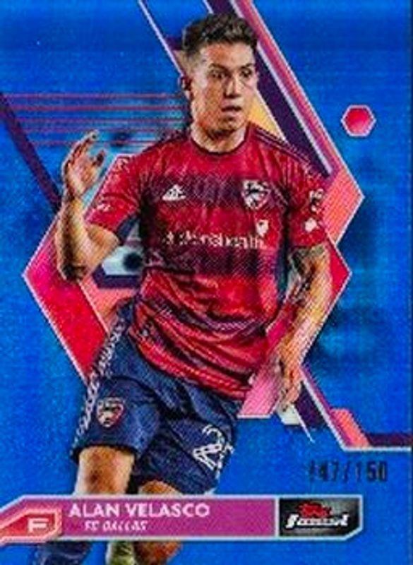 2023 Topps Finest MLS #20 Blue Refractor /150